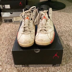 Air Jordan 6